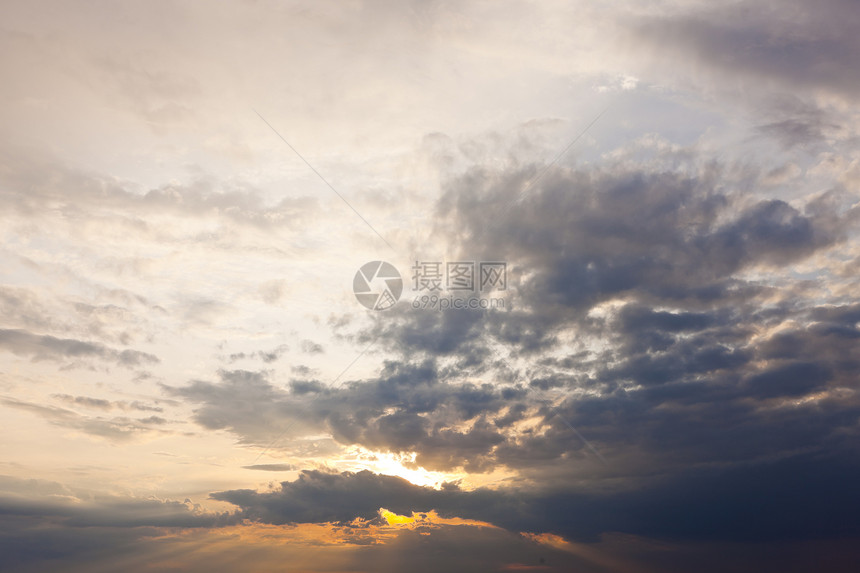 云气氛天空戏剧性黑色风景背景外观图片