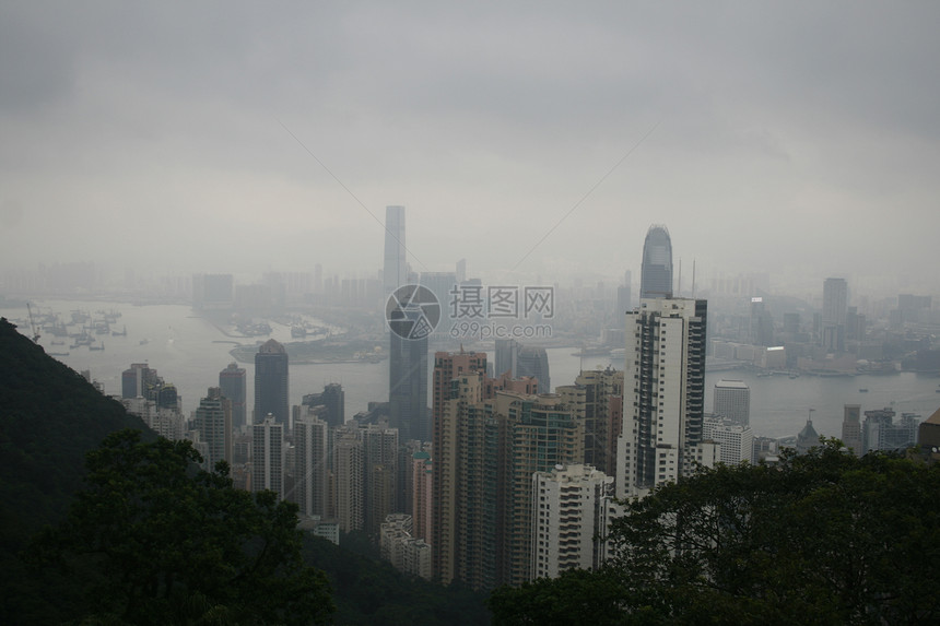 香港的天际线 从华尔山峰旅游森林摩天大楼静水体旅行花园海洋建筑衬套窗户图片