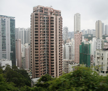 在去中国香港峰峰的路上 高楼升空摩天大楼旅游建筑学玻璃汽艇窗户旅行城市房子建筑风格背景图片