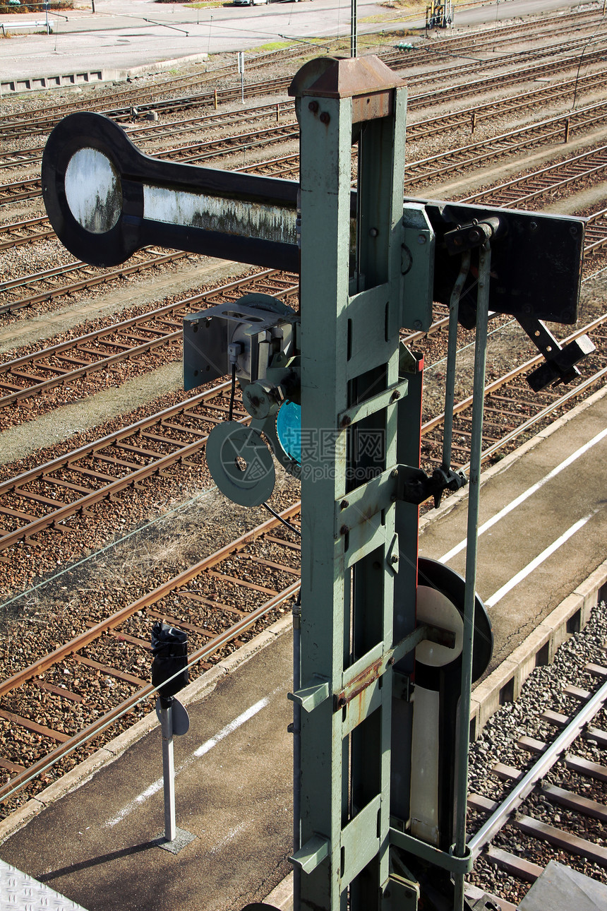 信号灯信号化铁路信号箱蓝色机械控制运输金属遗产红色图片