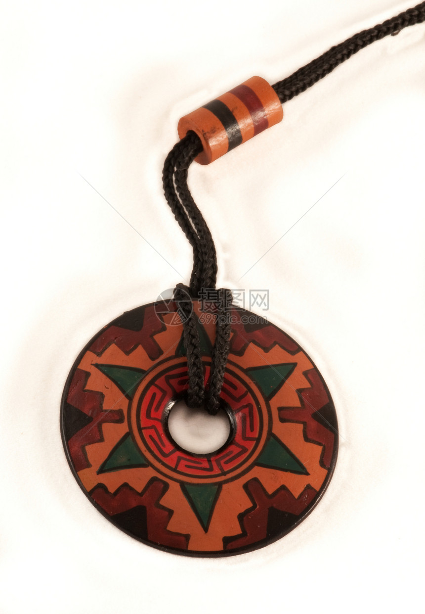 护度工艺信仰护身符手工项链运气圆圈木头护符传统图片