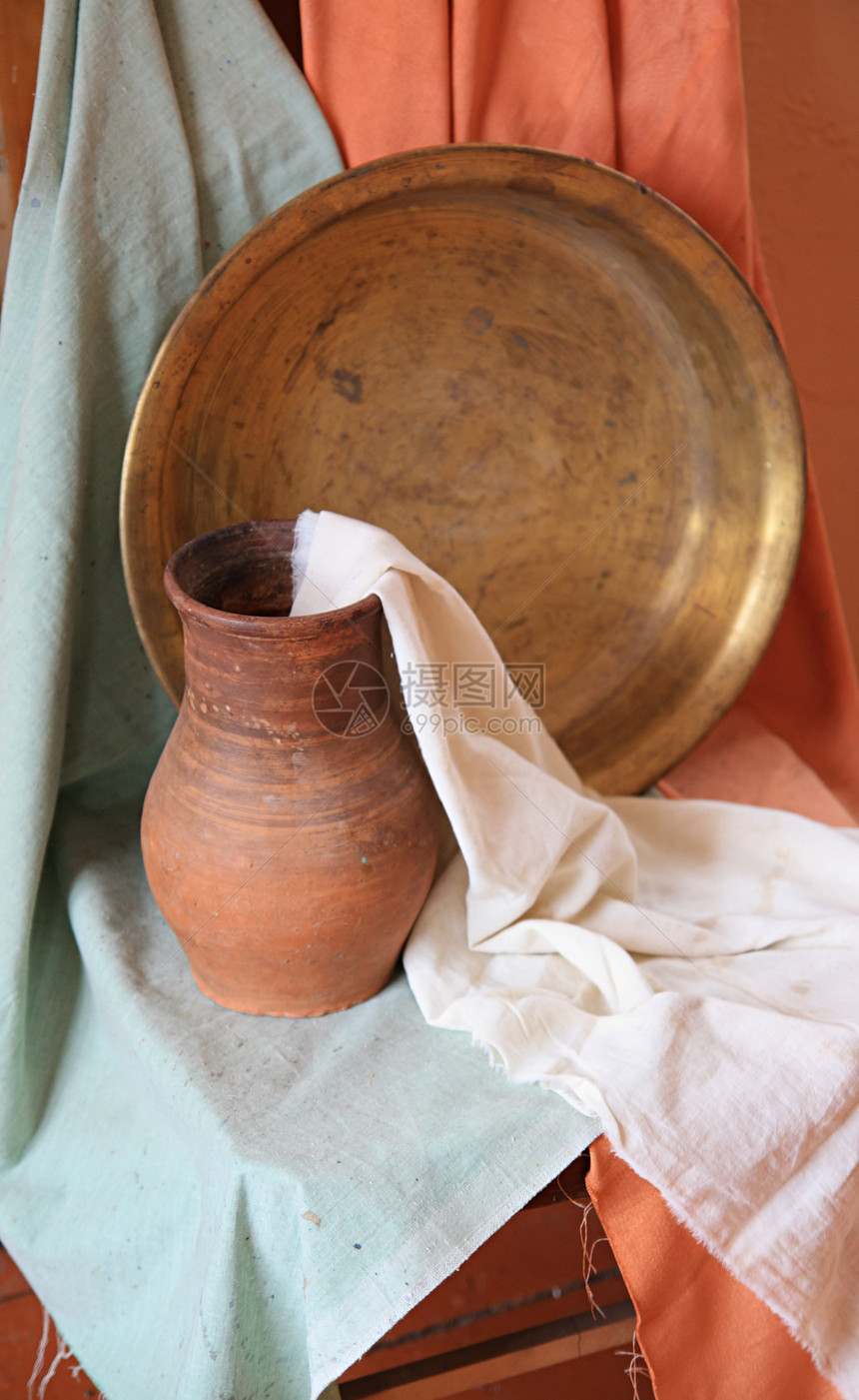 室内艺术家演播室水壶盘子工艺历史材料陶器艺术考古学制品文明图片