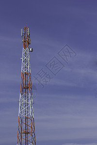 电讯塔辐射系统射线广播收音机桅杆场地车站蓝色金属背景图片