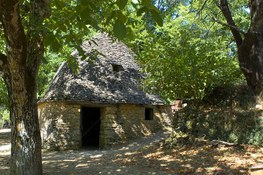 Breuil的白骨屋面石小屋纪念碑乡下人旅游历史公司钻孔农村游客图片
