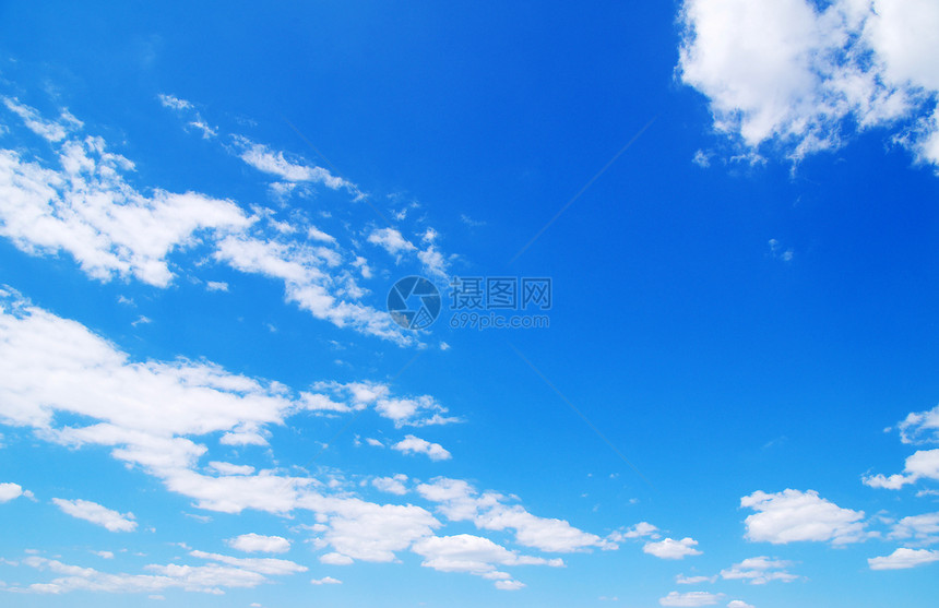 云场景天空天际环境白色臭氧蓝色云景美丽自由图片
