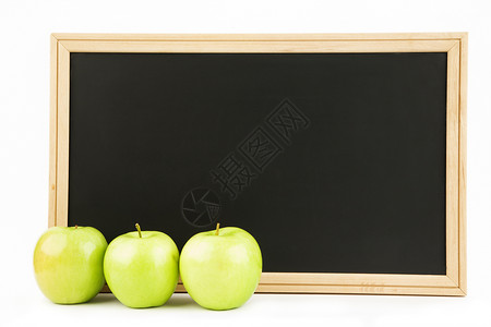 学校概念黑板食物健康水果绿色营养白色背景图片