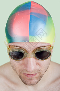 游泳运动活动速度男人闲暇游泳者水池海滩男性游泳衣运动员快乐高清图片素材