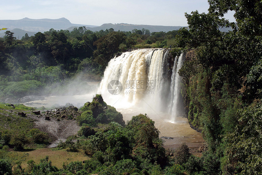 埃塞俄比亚的水滴落到埃塞俄比亚激流荒野风景森林图片