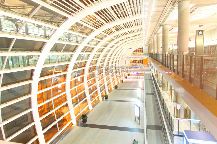 走廊扶手人行道城市隧道车站金属大厅博览会反射建筑图片
