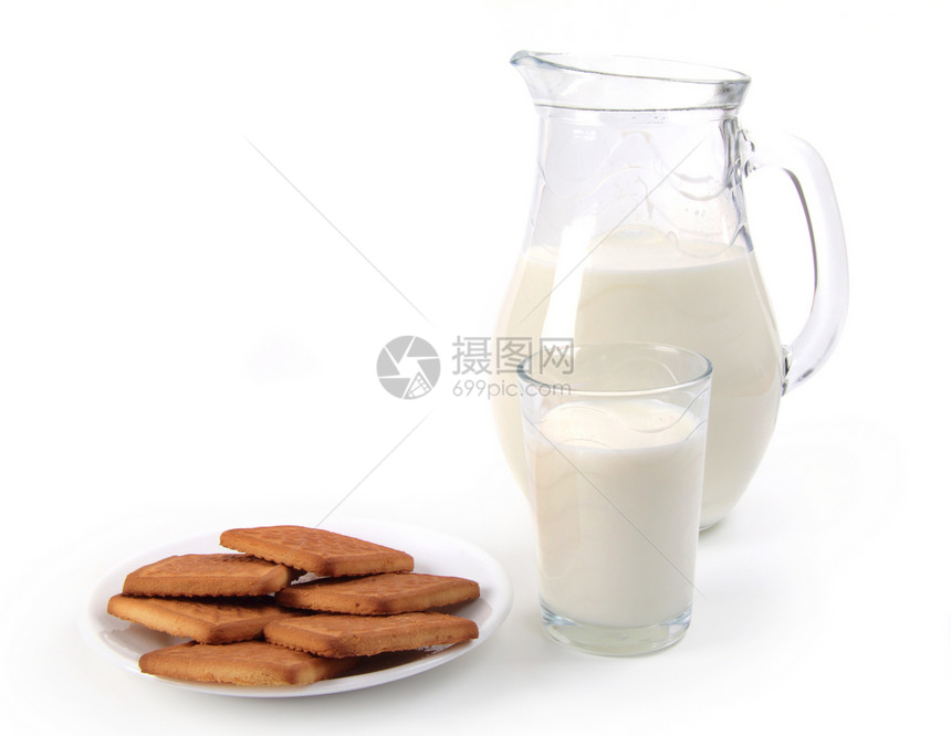 孤立的牛奶和饼干糕点杯子早餐甜点液体营养食物谷物奶制品玻璃图片