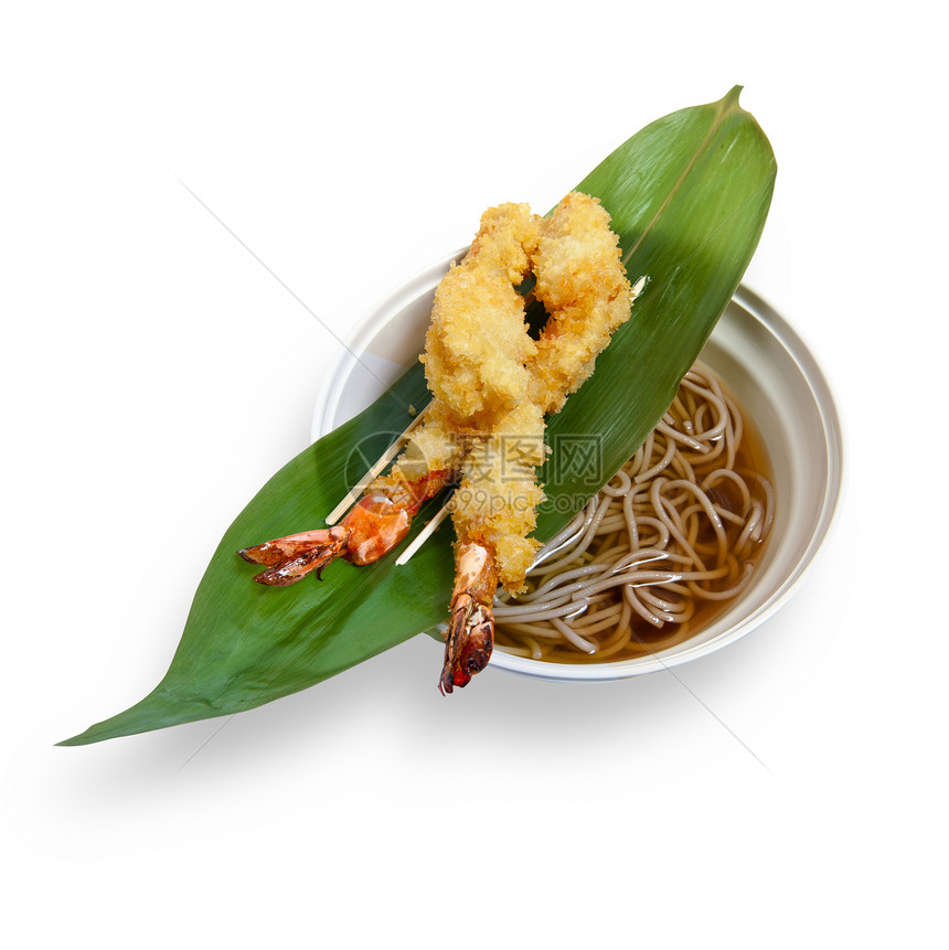 面粉和油虾做的面条盘子白色午餐叶子油炸食物肉汤图片
