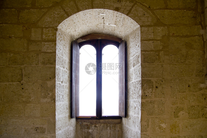 马洛卡岛帕尔马德马洛卡市城堡的拱门画廊走廊石头水晶庭院历史纪念碑建筑学门廊古董图片