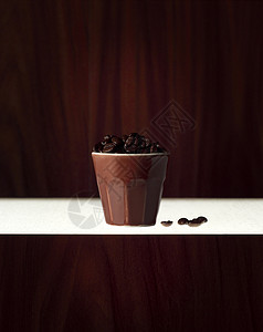 咖啡豆白色水平摄影静物咖啡杯棕色杯子背景图片