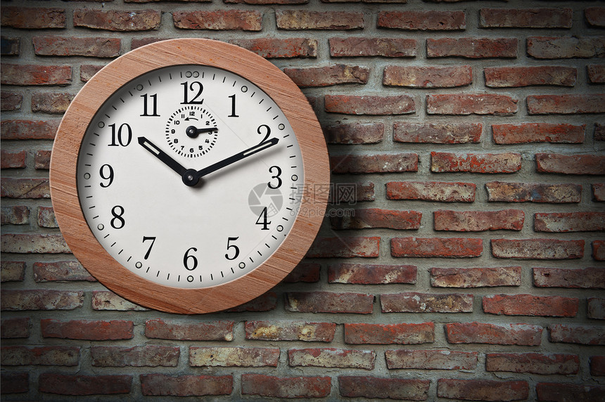 墙上的时钟木头仪表插图小时时间数字指针手表办公室乐器图片