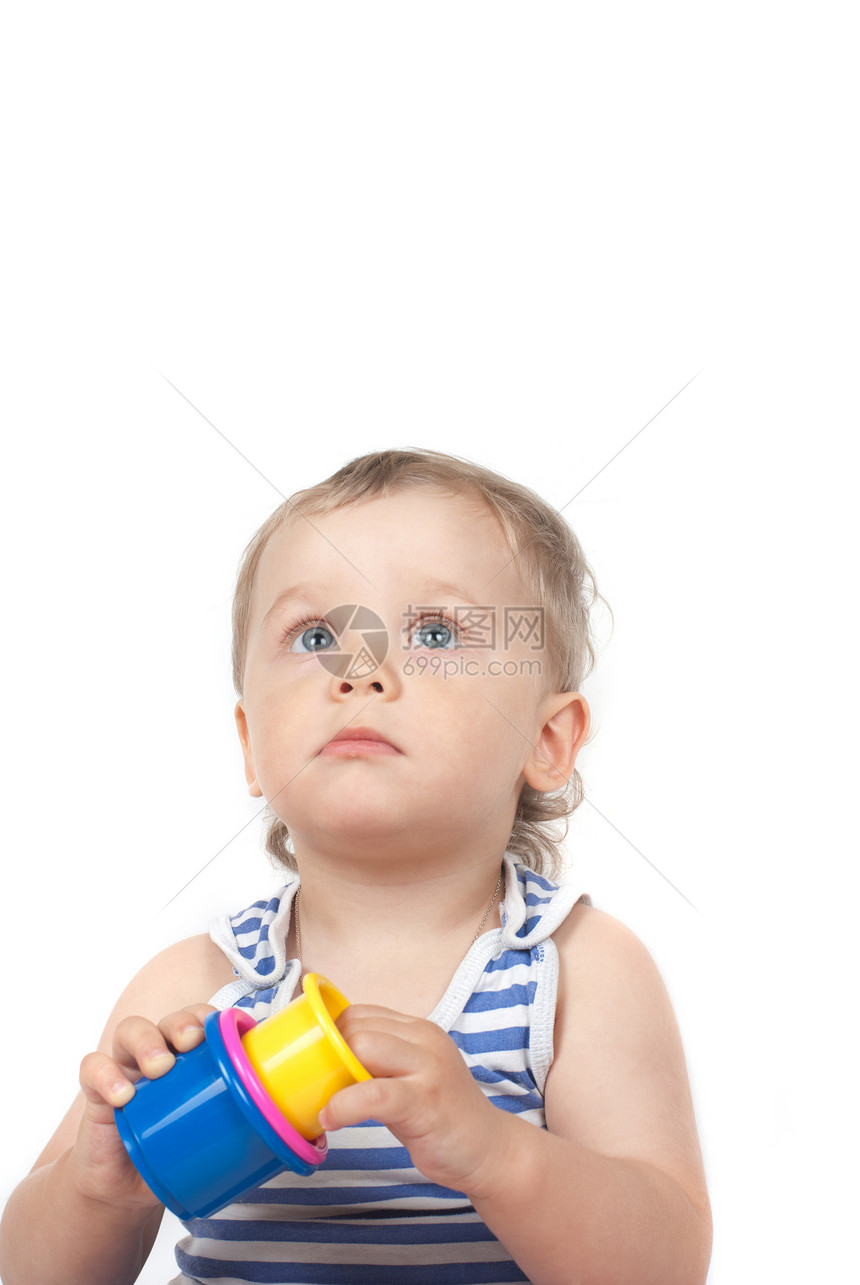 有玩具的男孩孩子家庭游戏儿子婴儿生活乐趣牛仔裤童年男生图片