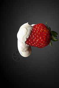草莓Macro甜点香草味道水果产品沙漠奶制品美食奶油小吃背景图片