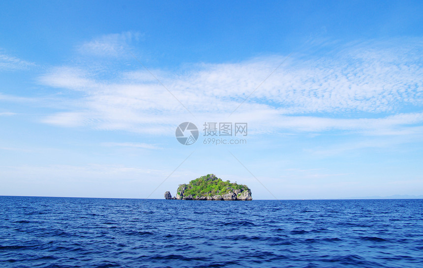 岛屿天空旅游风景支撑沿海海洋娱乐蓝色海浪地平线图片