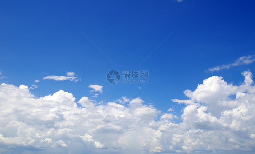 蓝蓝天空环境场景云景白色臭氧气候天堂天际天气蓝色图片