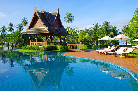 泰国的泳池 游泳池浮潜蓝色温泉训练俱乐部海景别墅热带水池闲暇背景图片