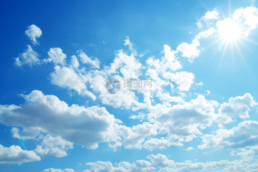 天空沉淀云景环境季节水分天蓝色晴天阴霾天气气氛图片