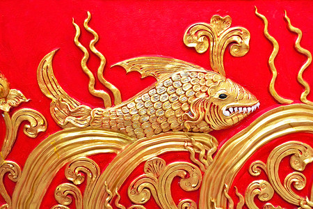 墙上土生土生土长的Thai风格的黄金图科设计寺庙植物手工工艺艺术传统石膏浮雕装饰品古董背景图片