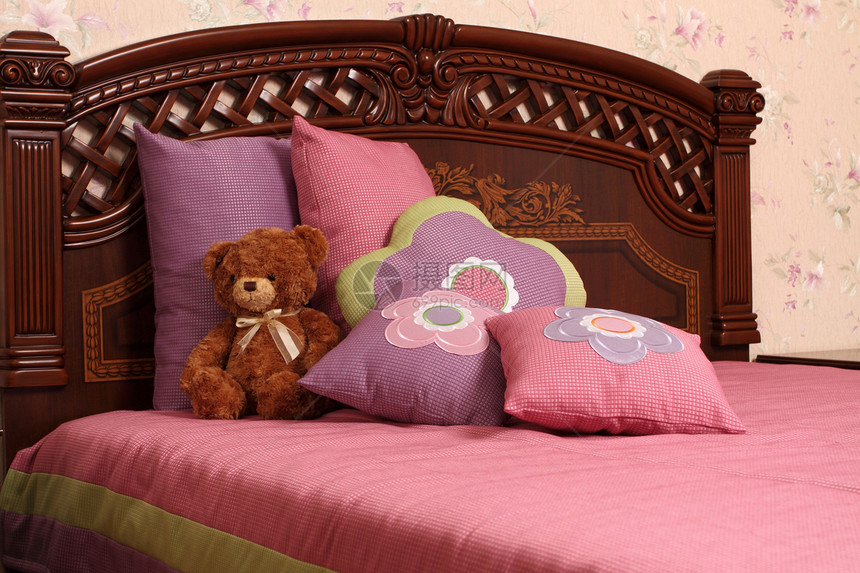 内部的风格装饰丝绸奢华云纹建筑学棕色材料枕头卧室图片