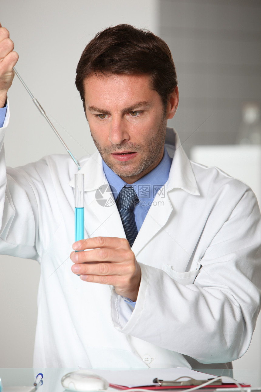 研究实验室外套吸管化学品管子玻璃痛风剂量男人测试产品图片