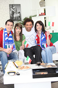 friends支持意大利足球队的朋友们(Friends)背景