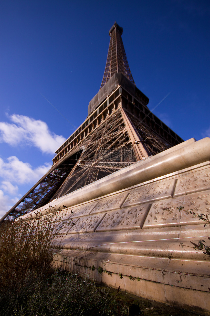 Eiffel铁塔支柱图片
