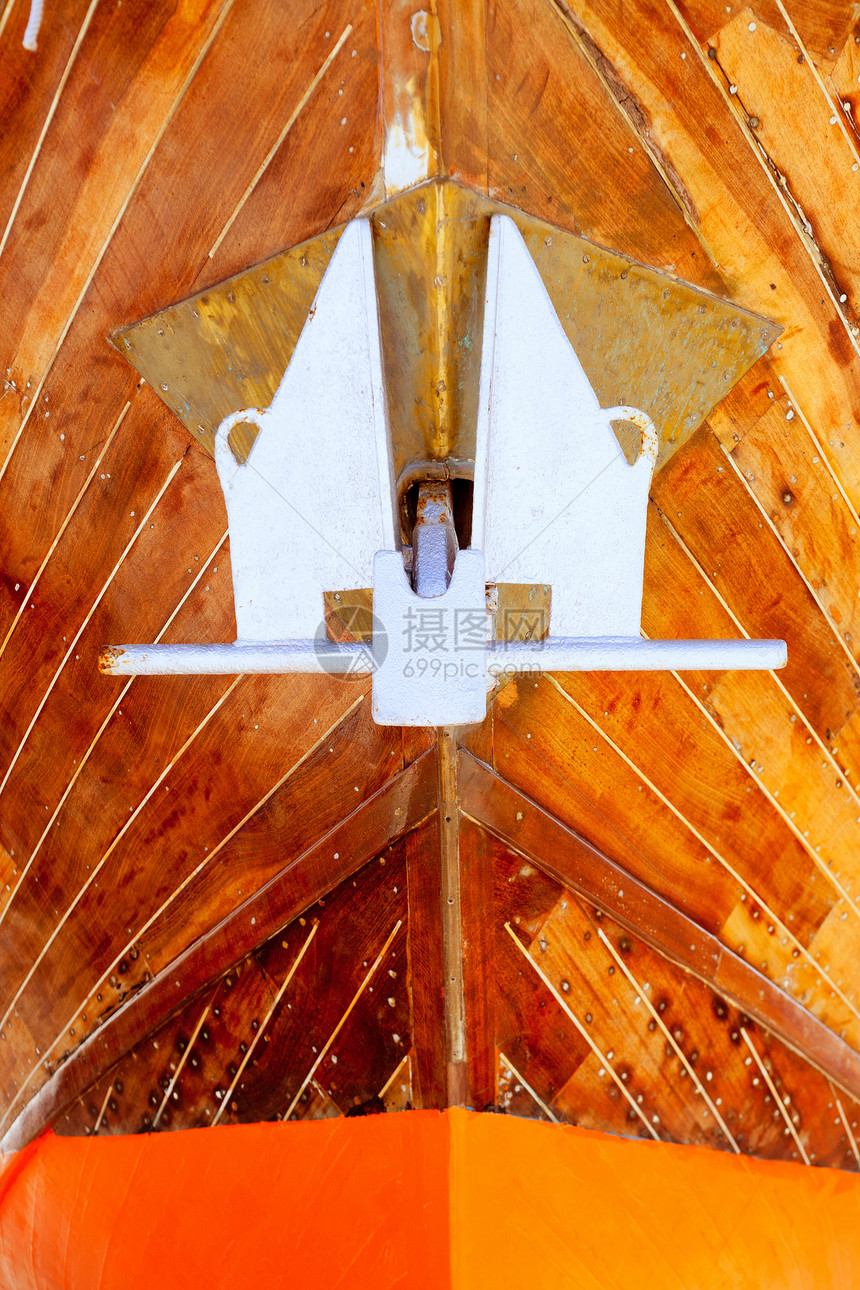 木船体上银色的锁定细节填缝巡航码头治疗木头木板帆船乳香橡木抛光图片