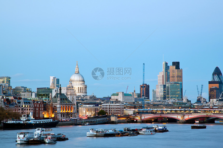 圣保罗大教堂伦敦市风景图片