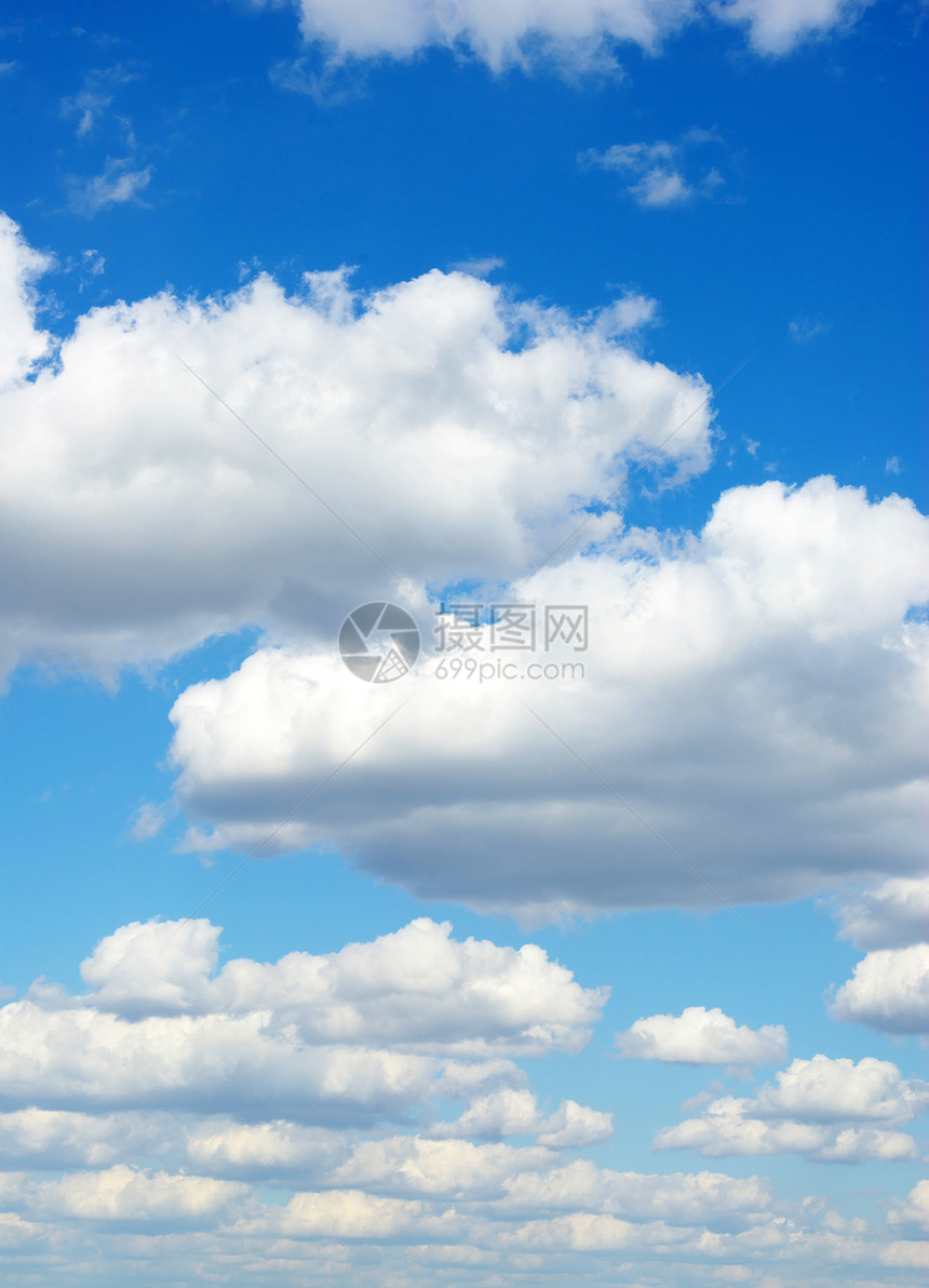蓝蓝天空气氛晴天季节环境云景阳光积雨蓝色水分天气图片
