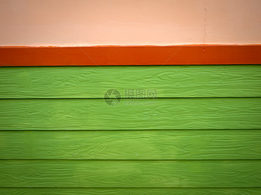 红色和绿色普林木墙图片