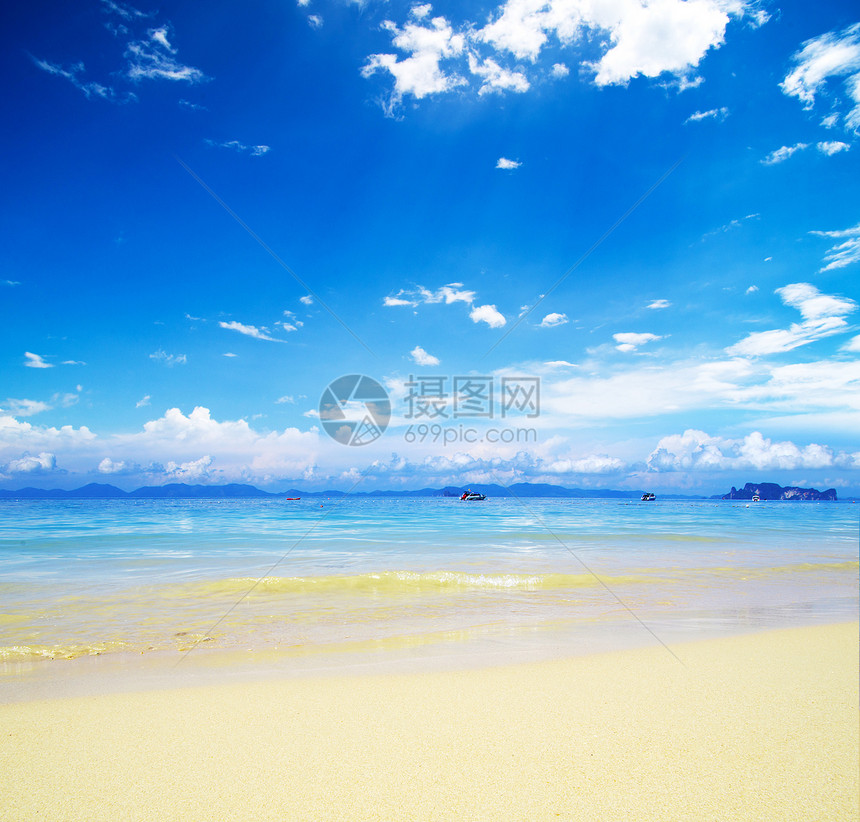 沙滩和热带海天空支撑太阳旅行放松海洋天堂假期阳光海景图片