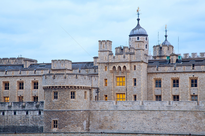 伦敦塔地标旅行建筑城堡建筑学遗产首都天空王国城市图片