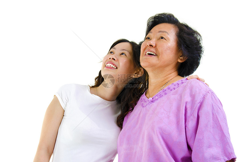 看那边家庭老化后代皱纹老年女儿母亲微笑女性乐趣图片