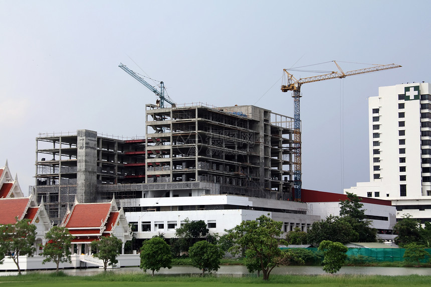 建筑物建造玻璃场景办公室脚手架住房公寓起重机城市奢华生长图片