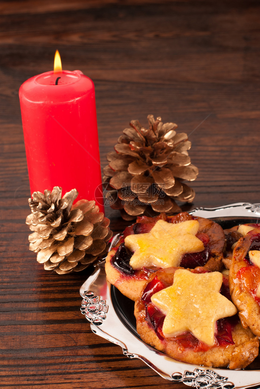 圣诞糖果甜点盘子烛光水果李子服务英语季节性饼干果味图片
