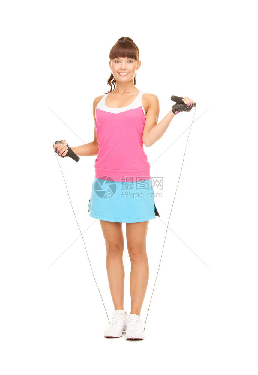 带跳绳的健身教练微笑训练平衡绳索女性女孩活力身体健身房减肥图片