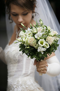 美丽的新娘选手花束面纱女士婚礼生活项链已婚背景图片