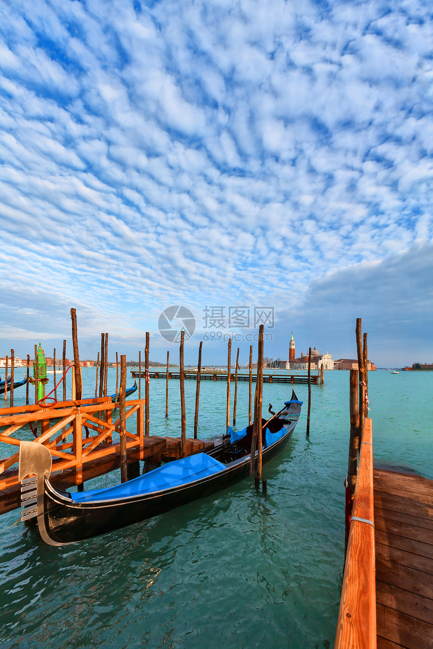 威尼斯日落阳光港口大教堂巡航运河天空海岸蓝色历史图片