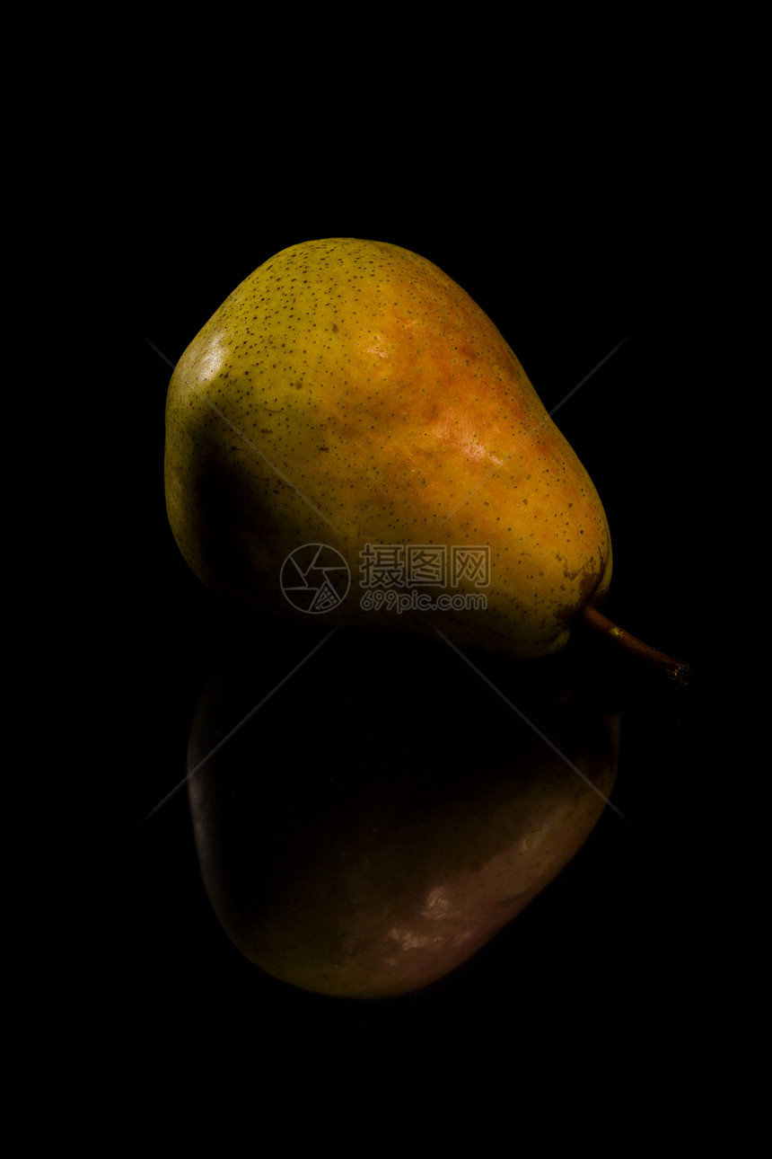 黑上梨子反射食物小吃热带黄色早餐水果饮食营养皮肤图片