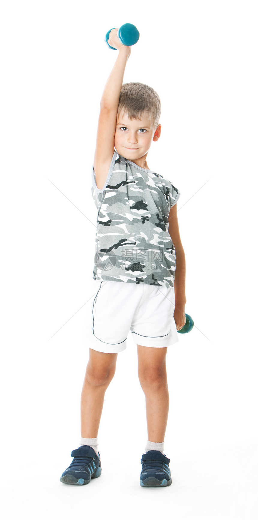 有哑铃的男孩玩具运动活动自由幸福孩子青年休闲健康童年图片
