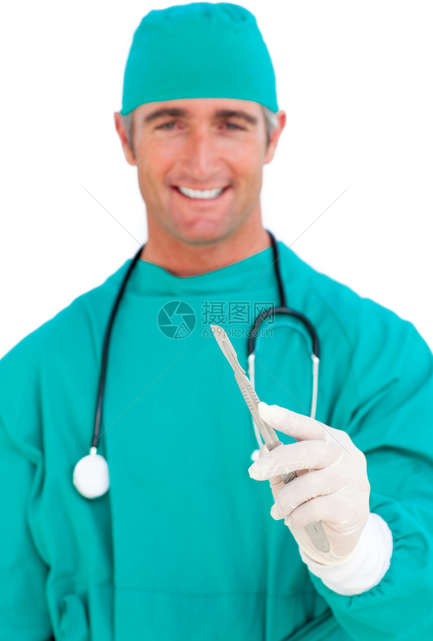 有吸引力的外科医生拿着手术刀图片
