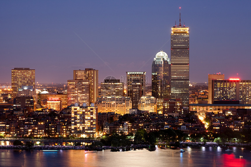 波士顿后湾房子财富天空建筑物蓝色摩天大楼城市建筑天线景观图片