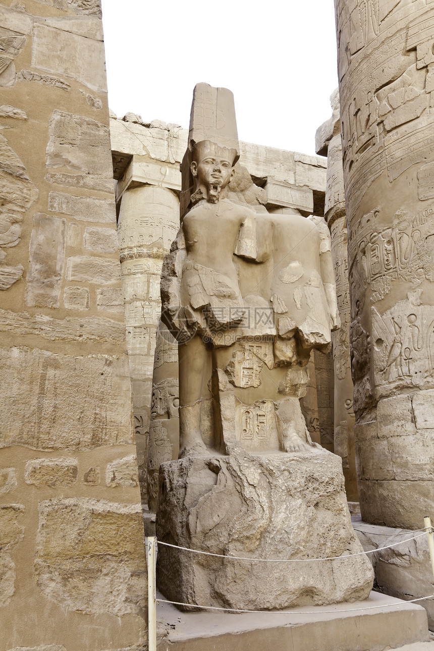 卡纳克寺庙的法老雕像图片