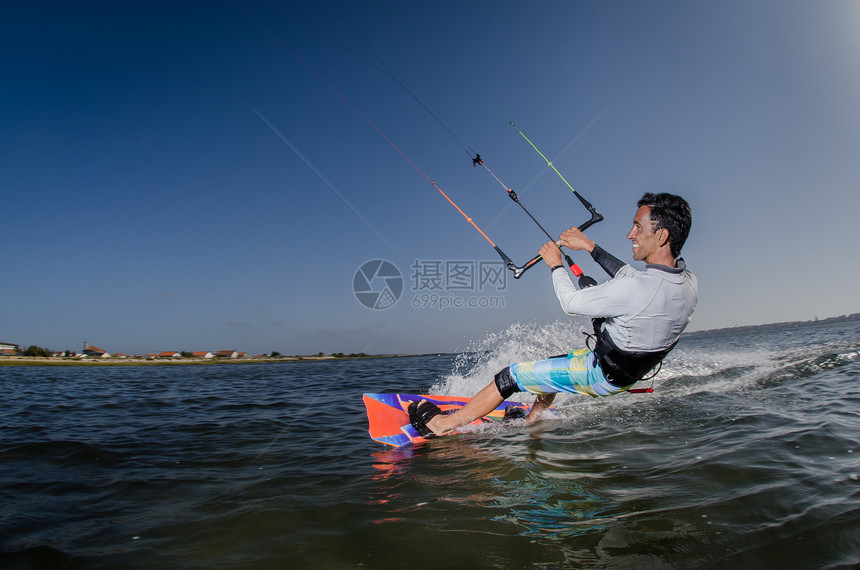 Kite 俯冲器假期活动娱乐冲浪者危险波浪支撑男人太阳冲浪图片