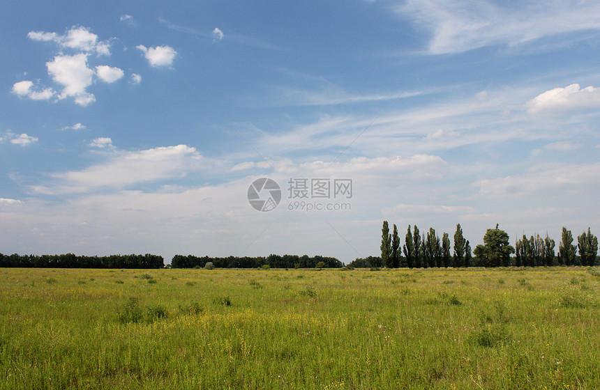 农村风景天空蓝色草地白色场地绿色地面乡村图片