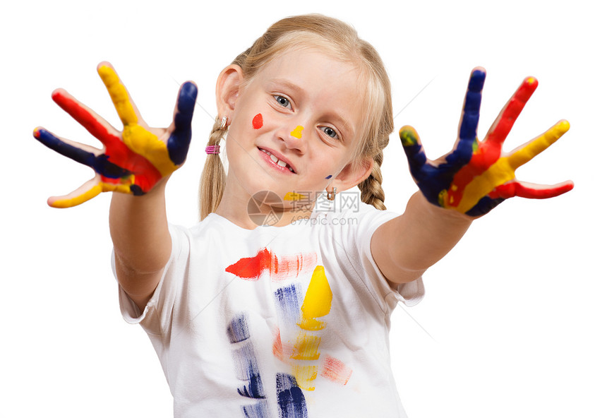 手有涂漆的女子毛毡教育蓝色快乐童年绘画孩子女孩女性画家图片