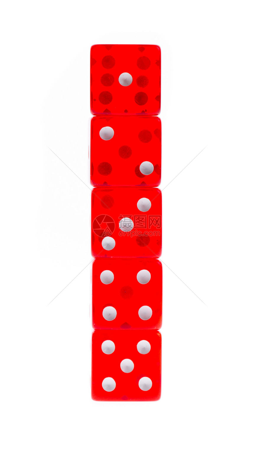 五张透明的红色红色骰子投注娱乐插图速度游戏风险白色立方体运气机会图片